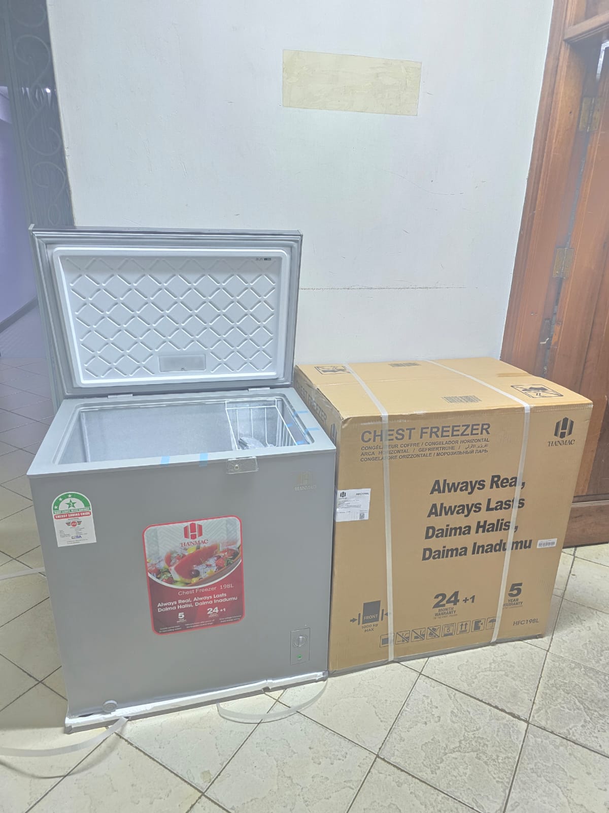 200 LITRES HANMAC DEEP FREEZER