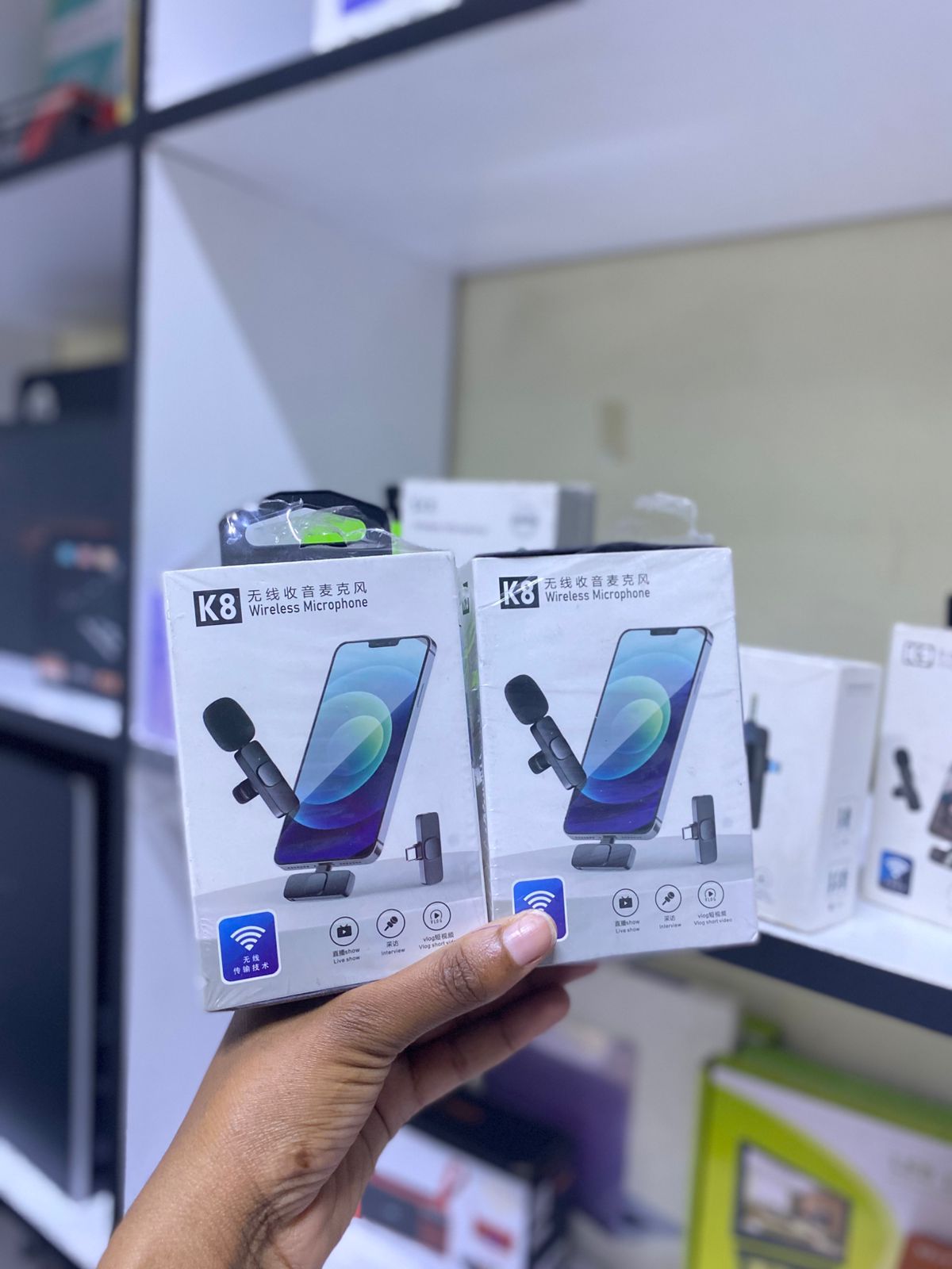 K8 WIRELESS MICROPHONE